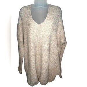 Urban Outfitters NWT Oversized Beige knit Deep V Sweater W/ Pockets Size S